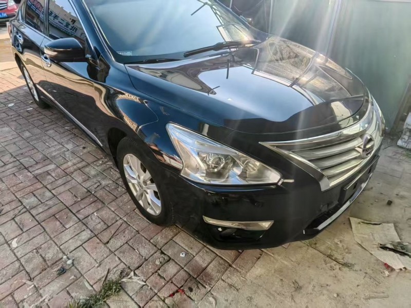 烟台13年日产天籁2