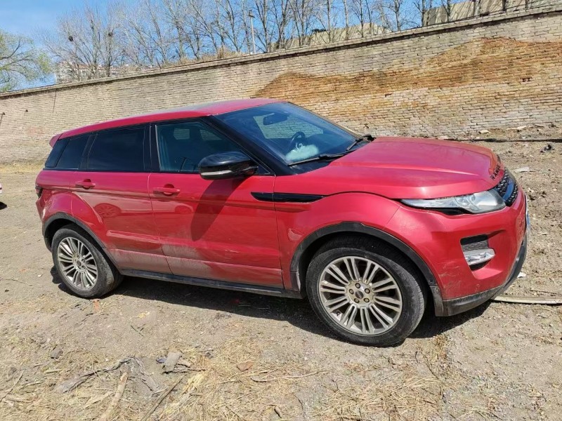 烟台12年路虎极光3