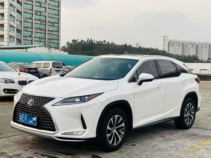 广州19年雷克萨斯RX3