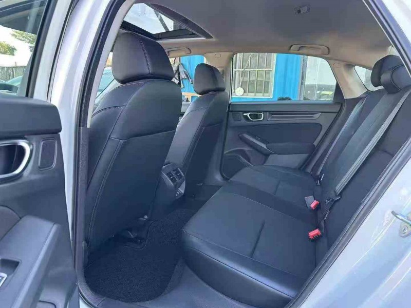 深圳25年本田思域5