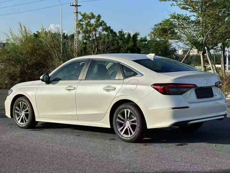 深圳25年本田思域7