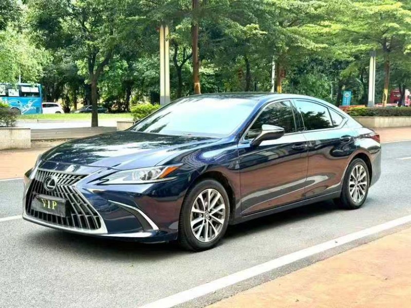 东莞23年雷克萨斯ES2