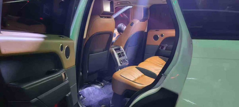 保山19年路虎揽胜运动4