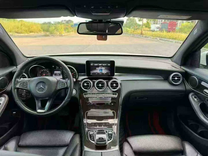 北海18年奔驰GLC5