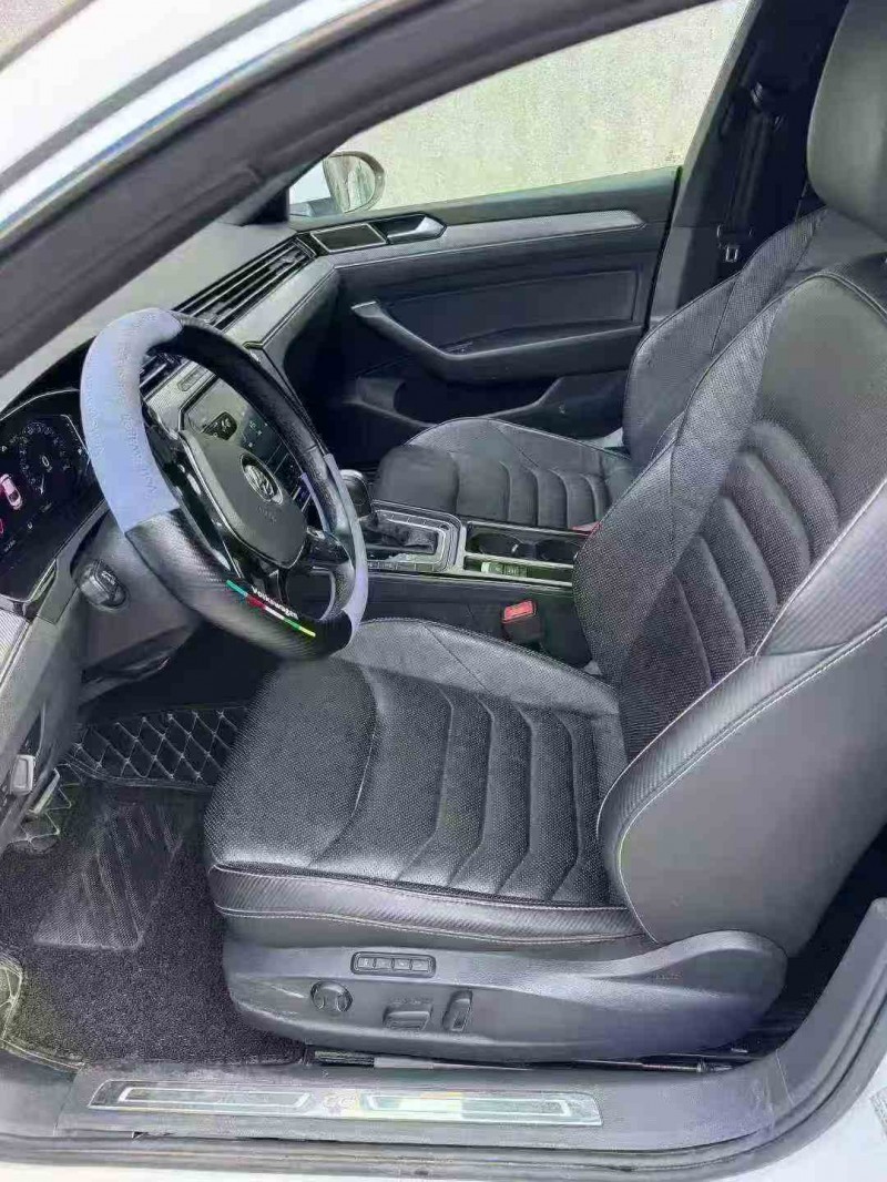 绍兴20年大众CC4