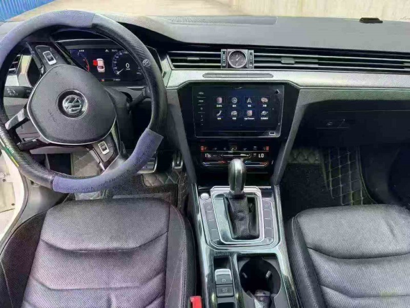 绍兴20年大众CC5