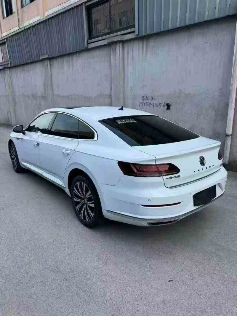 绍兴20年大众CC6