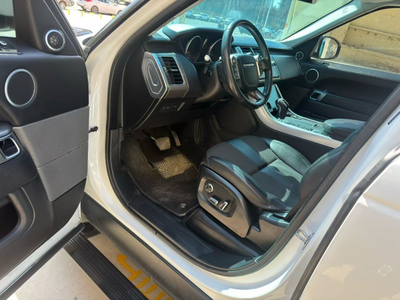 平顶山18年路虎揽胜运动4