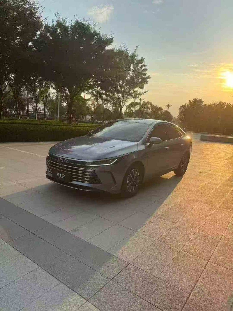 萍乡25年比亚迪驱逐舰2