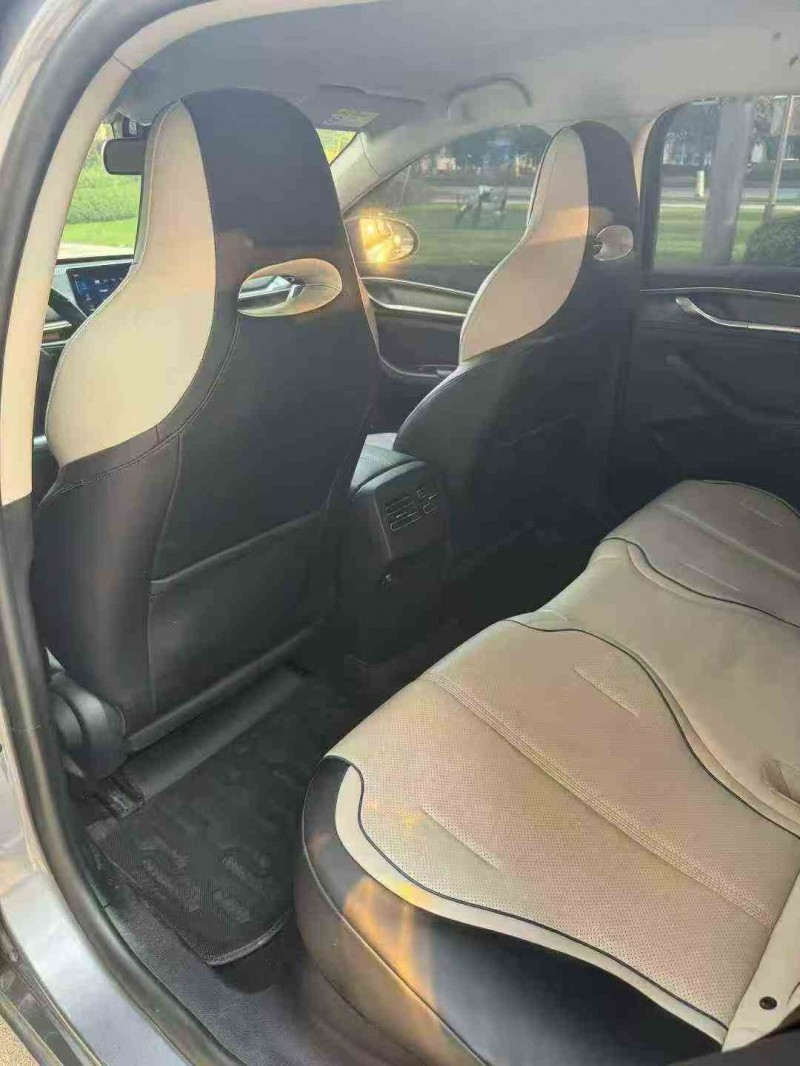 萍乡25年比亚迪驱逐舰4