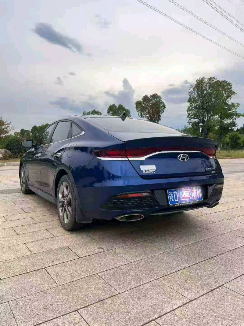 景德镇20年现代菲斯塔8