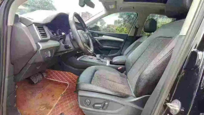 深圳20年奥迪Q56