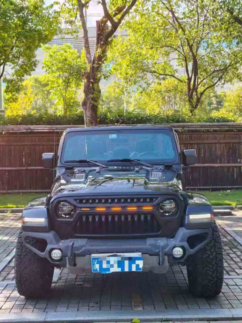 嘉兴22年Jeep牧马人1