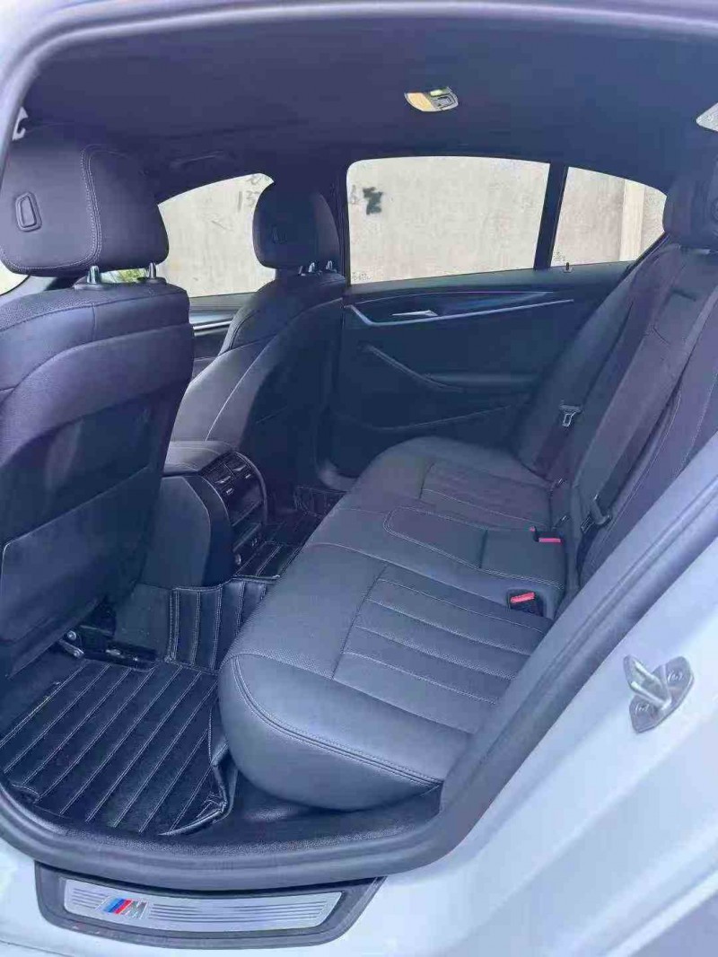 温州22年宝马5系5