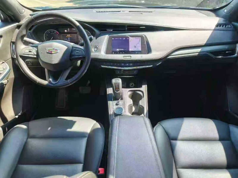 嘉兴19年凯迪拉克XT46