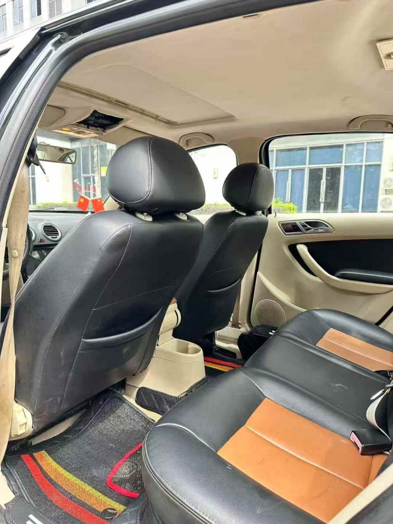 东莞10年大众朗逸6