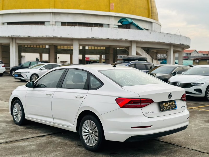 东莞19年大众朗逸7