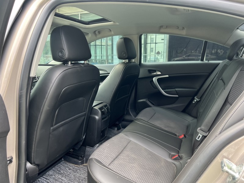 盐城17年别克君威5