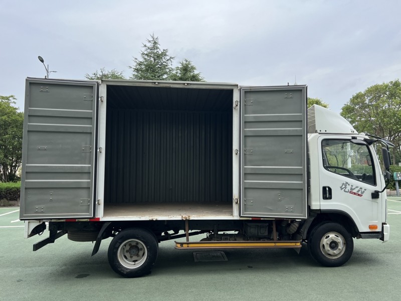 盐城22年解放箱货J66