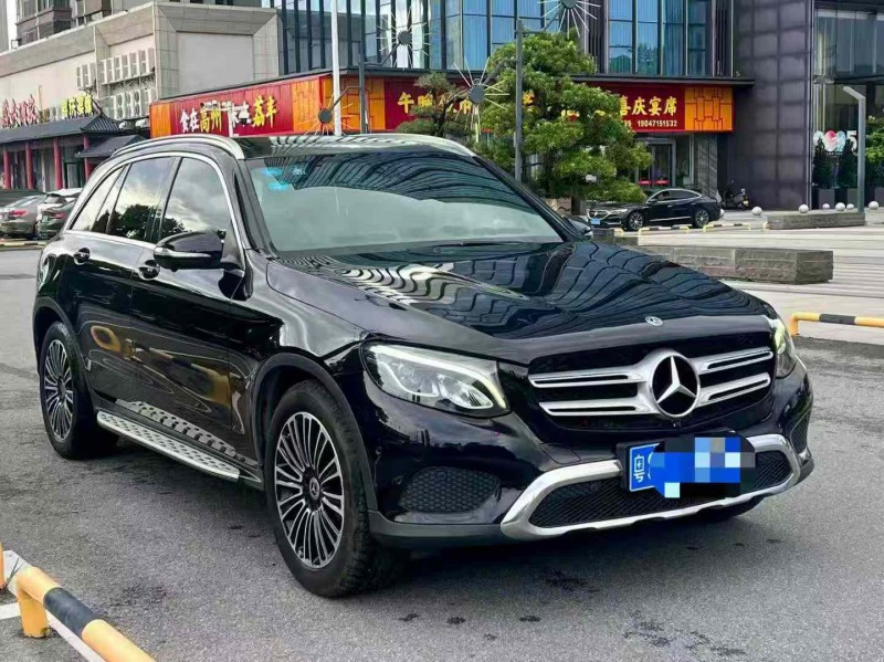 茂名19年奔驰GLC2