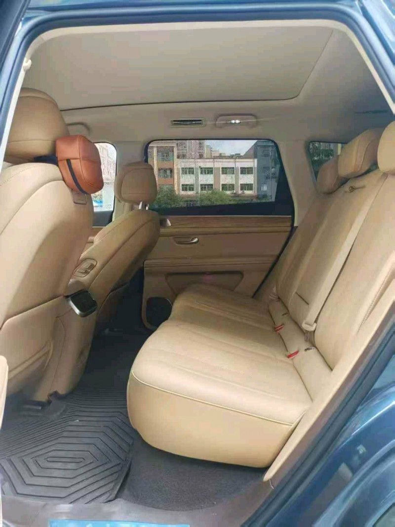 广州24年华为智选问界6