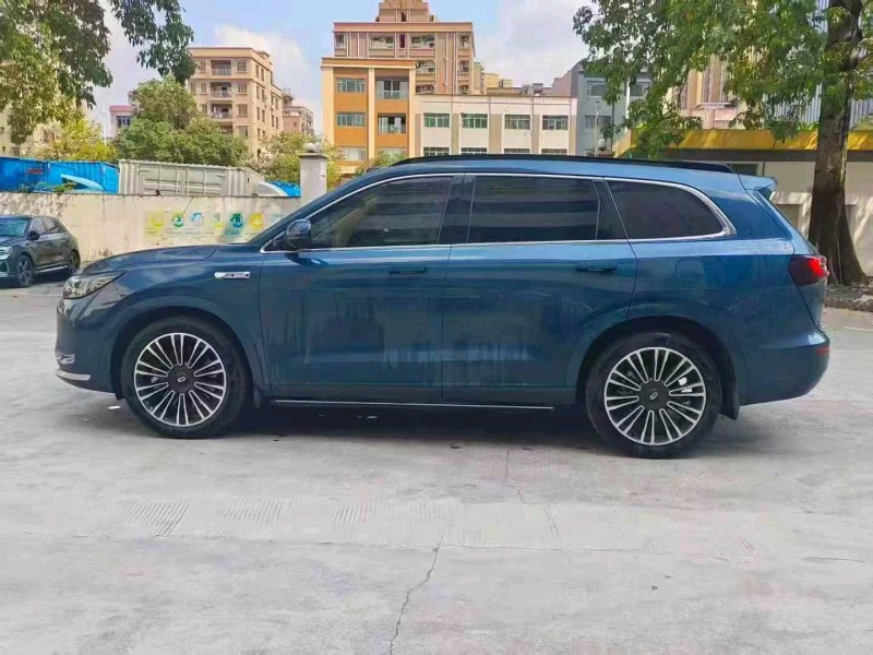 广州24年华为智选问界8