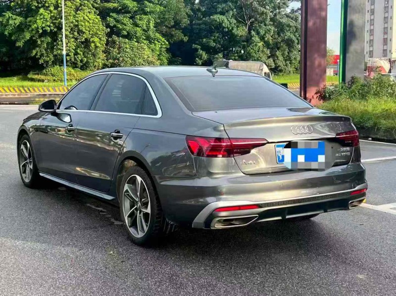 茂名21年奥迪A4L8