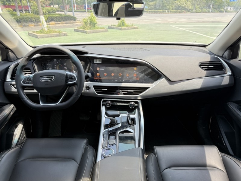 盐城20年吉利星越7