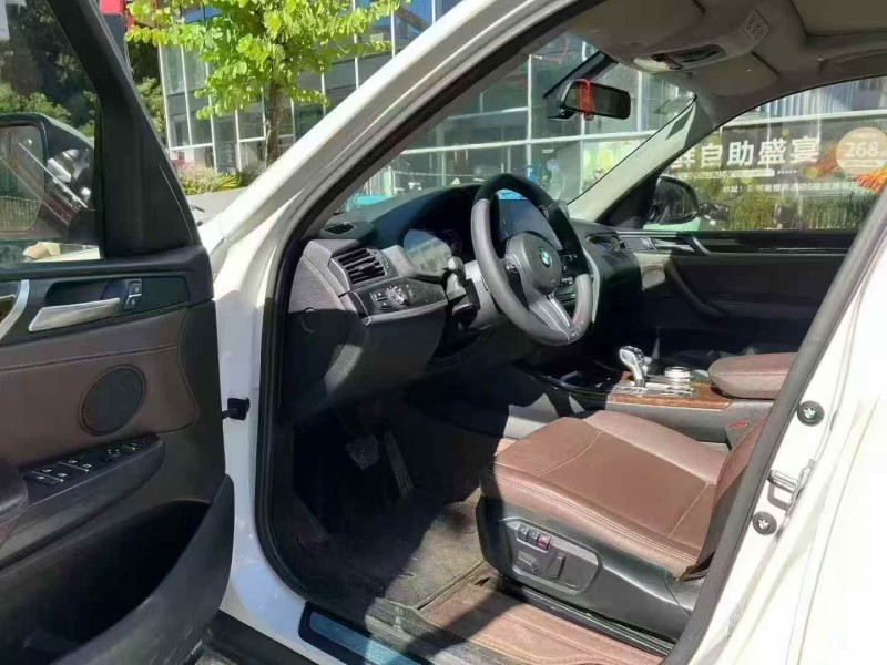 广州16年宝马X34