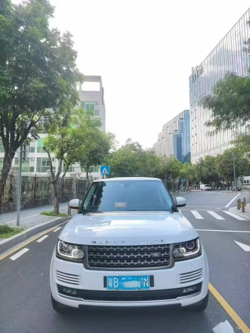 广州17年路虎揽胜行政1