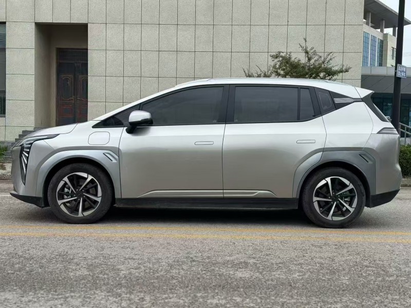 菏泽25年传祺埃安Y3