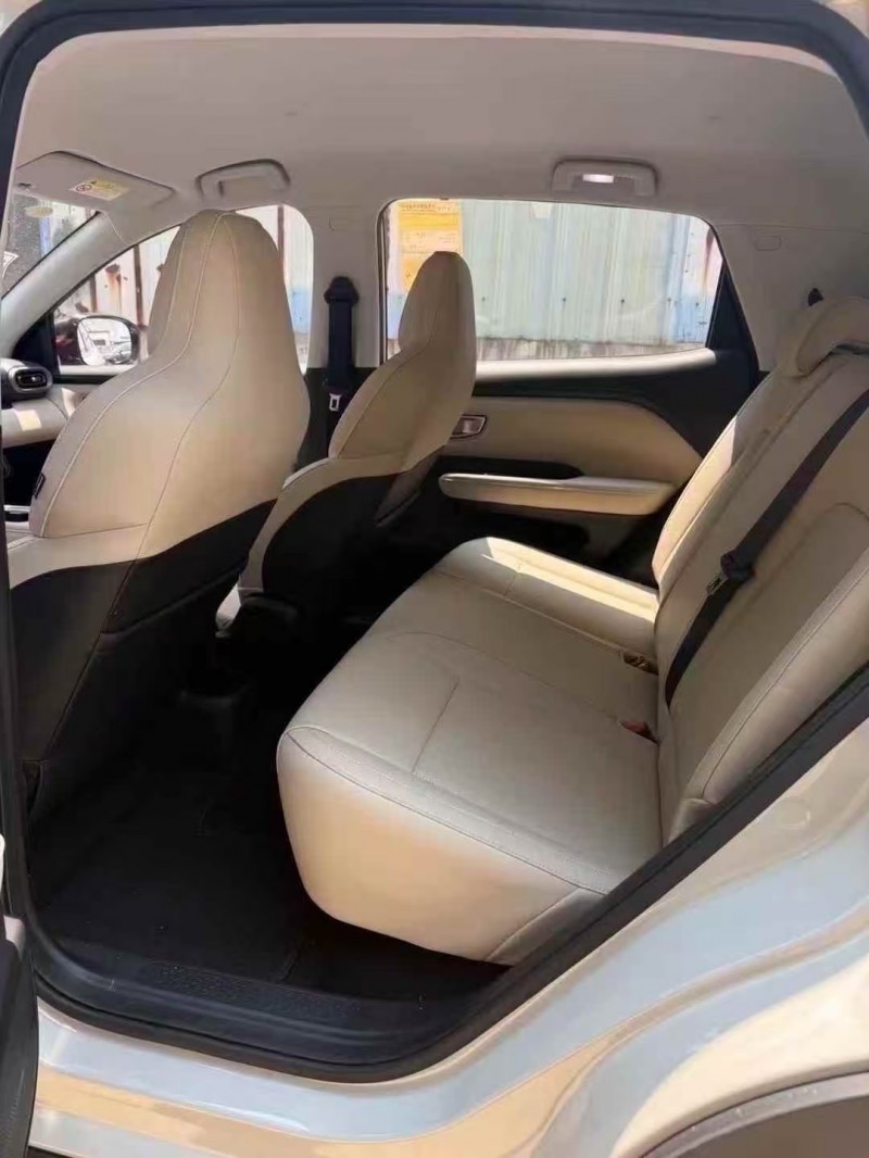 菏泽25年五菱汽车缤果8