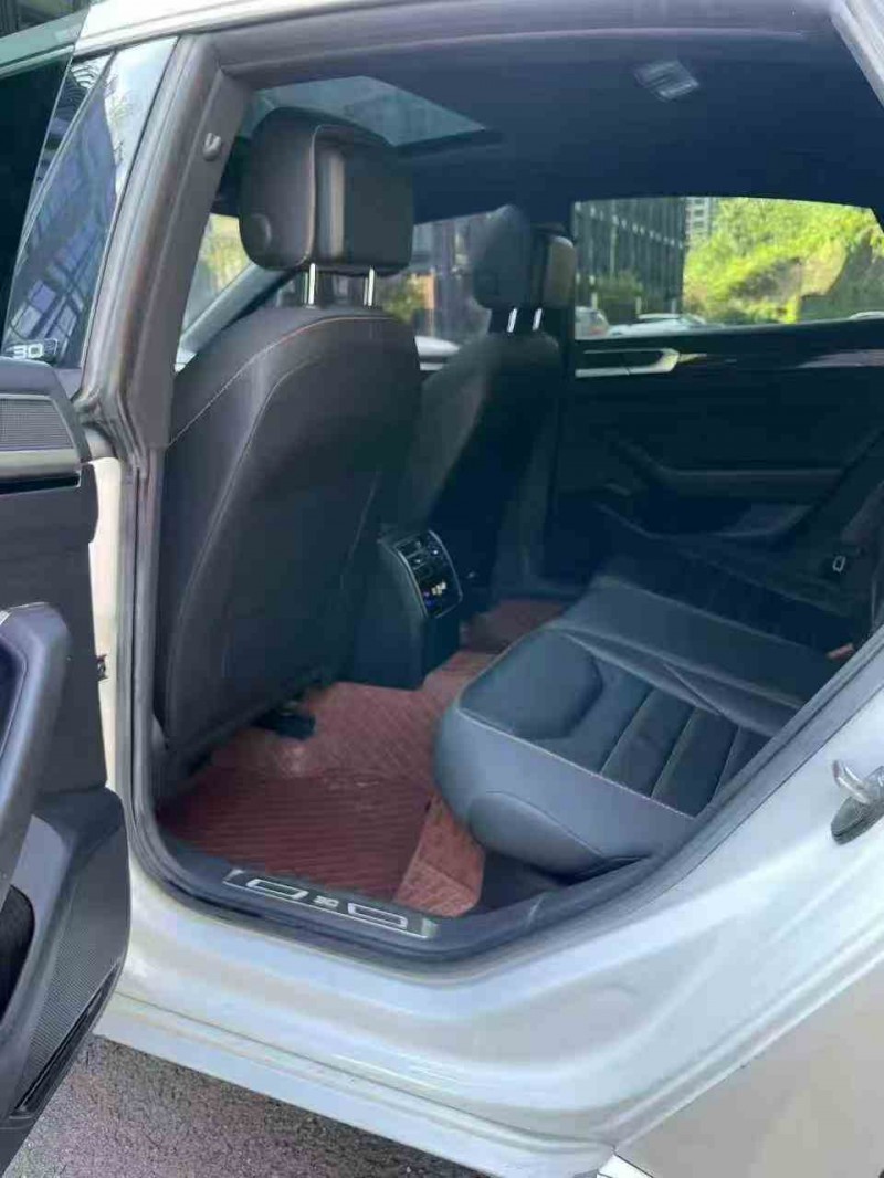 重庆21年大众CC6