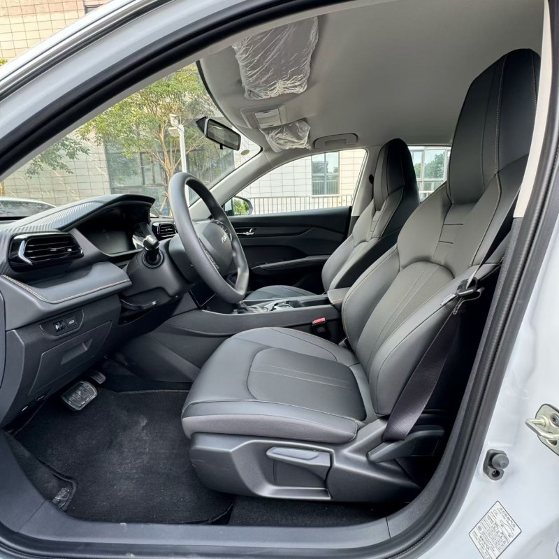 佛山25年东风奕炫4