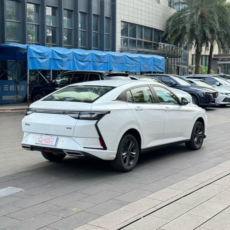 佛山25年东风奕炫8