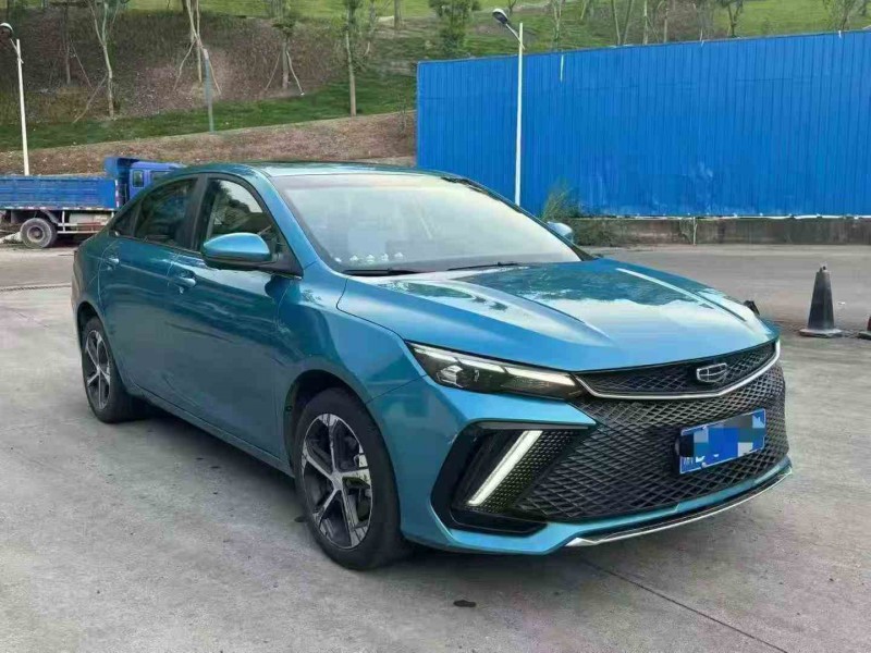 重庆23年吉利帝豪2