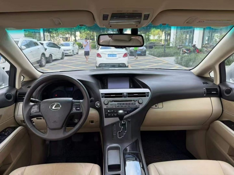 广州12年雷克萨斯RX4