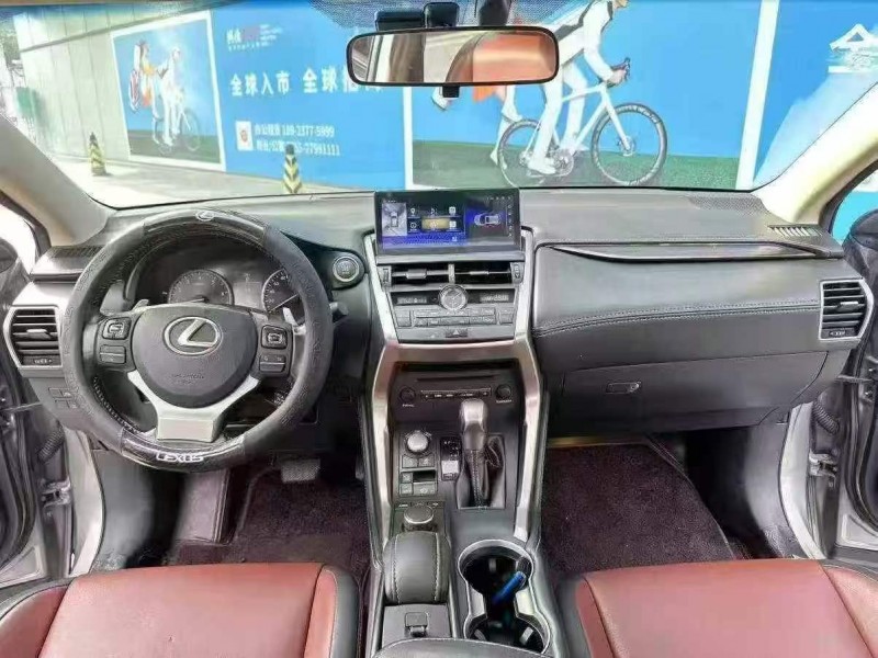 广州17年雷克萨斯NX5