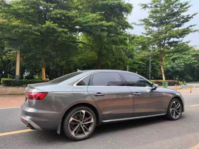 东莞21年奥迪A4L5