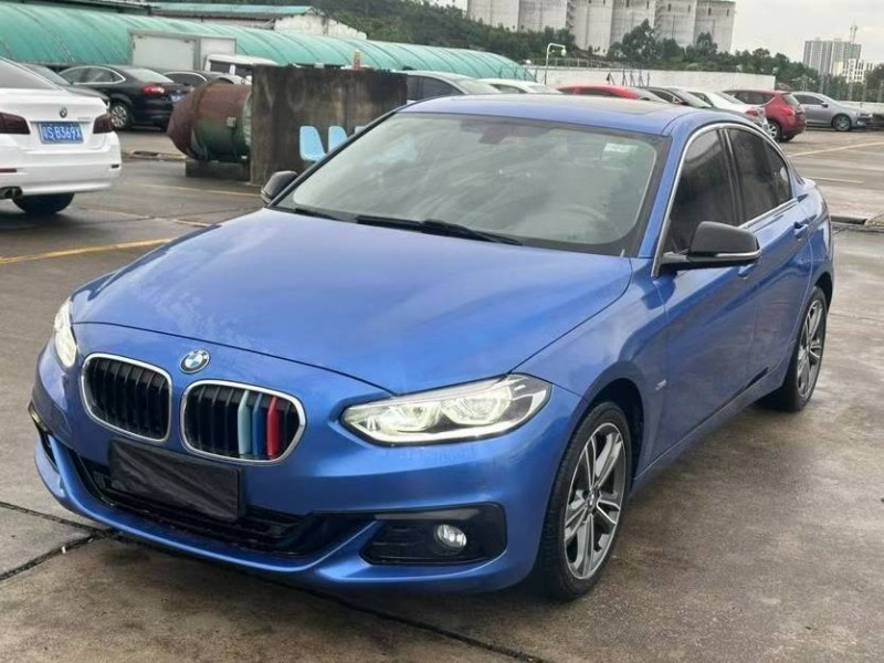 东莞18年宝马1系2