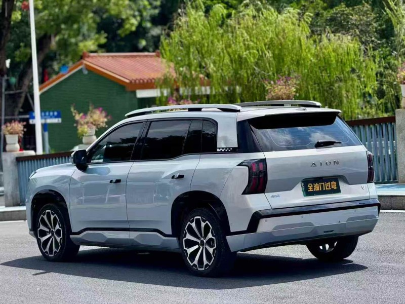 广州24年传祺埃安V5