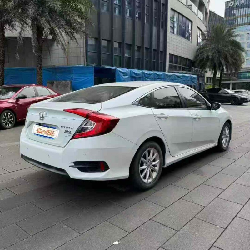 佛山21年本田思域7