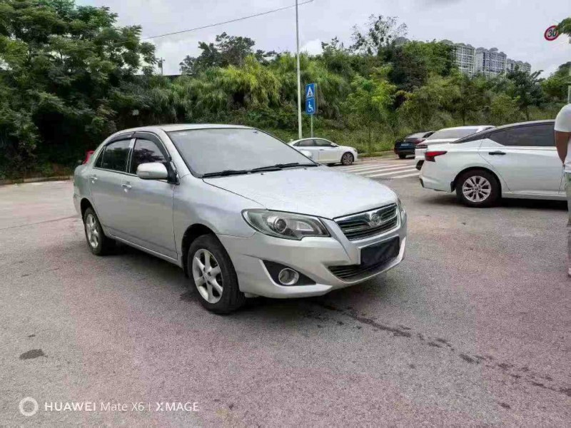 南宁16年丰田花冠3