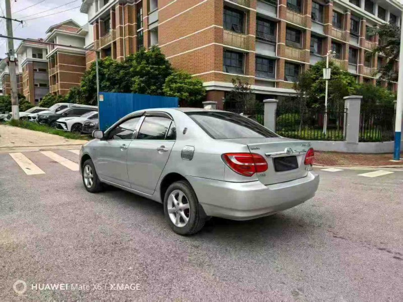 南宁16年丰田花冠8