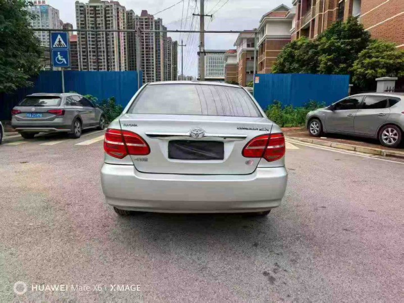 南宁16年丰田花冠9