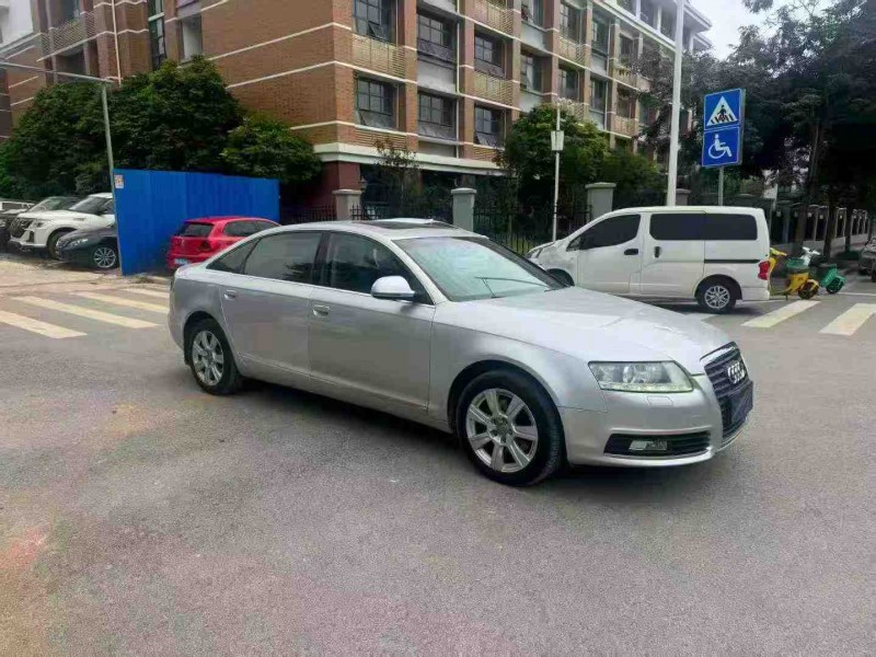 南宁11年奥迪A6L3