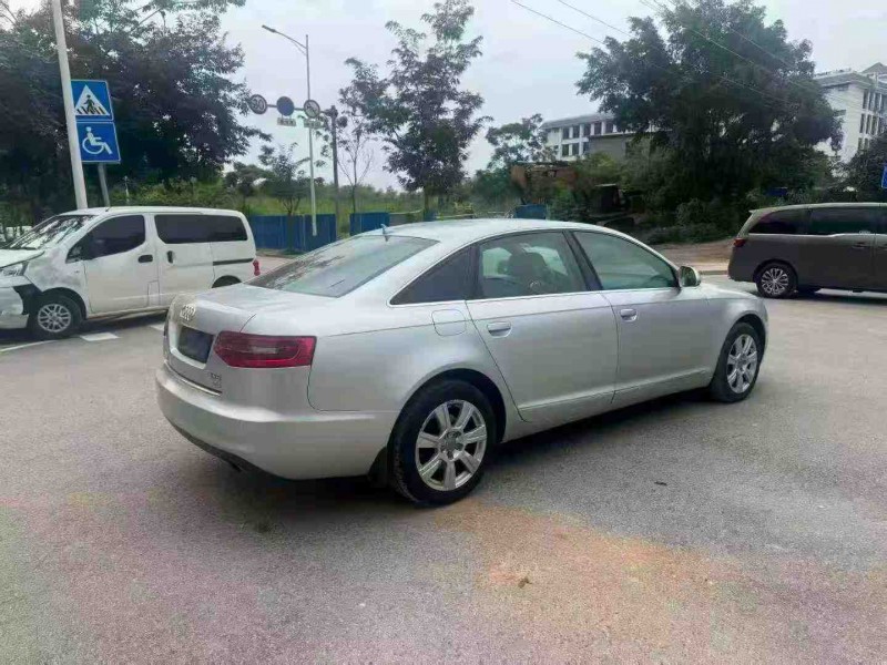 南宁11年奥迪A6L7