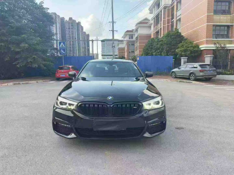 南宁18年宝马5系1