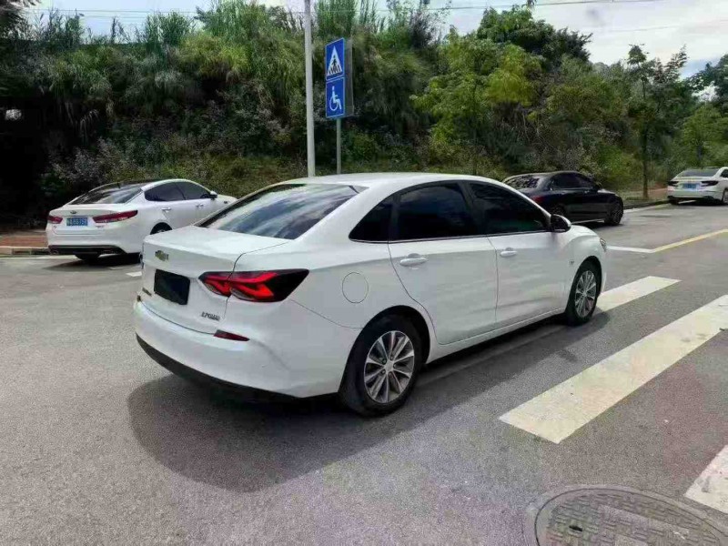 南宁22年雪佛兰科鲁泽8