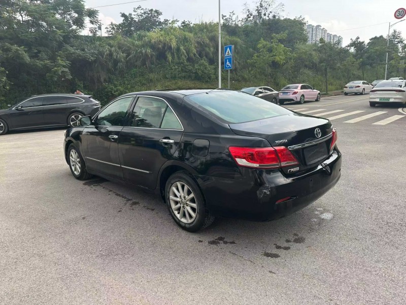 南宁10年丰田凯美瑞8